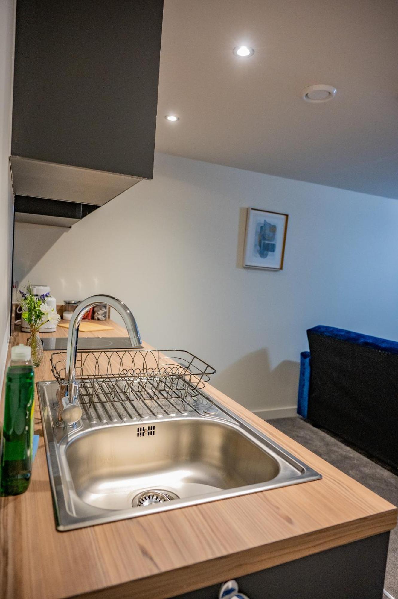 Basement Bliss Hideaway Apartman Bradford  Kültér fotó